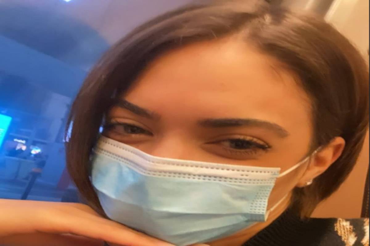 Elodie confessa su Instagram: "E' vero ci sono stata... mi ha aiutato molto"