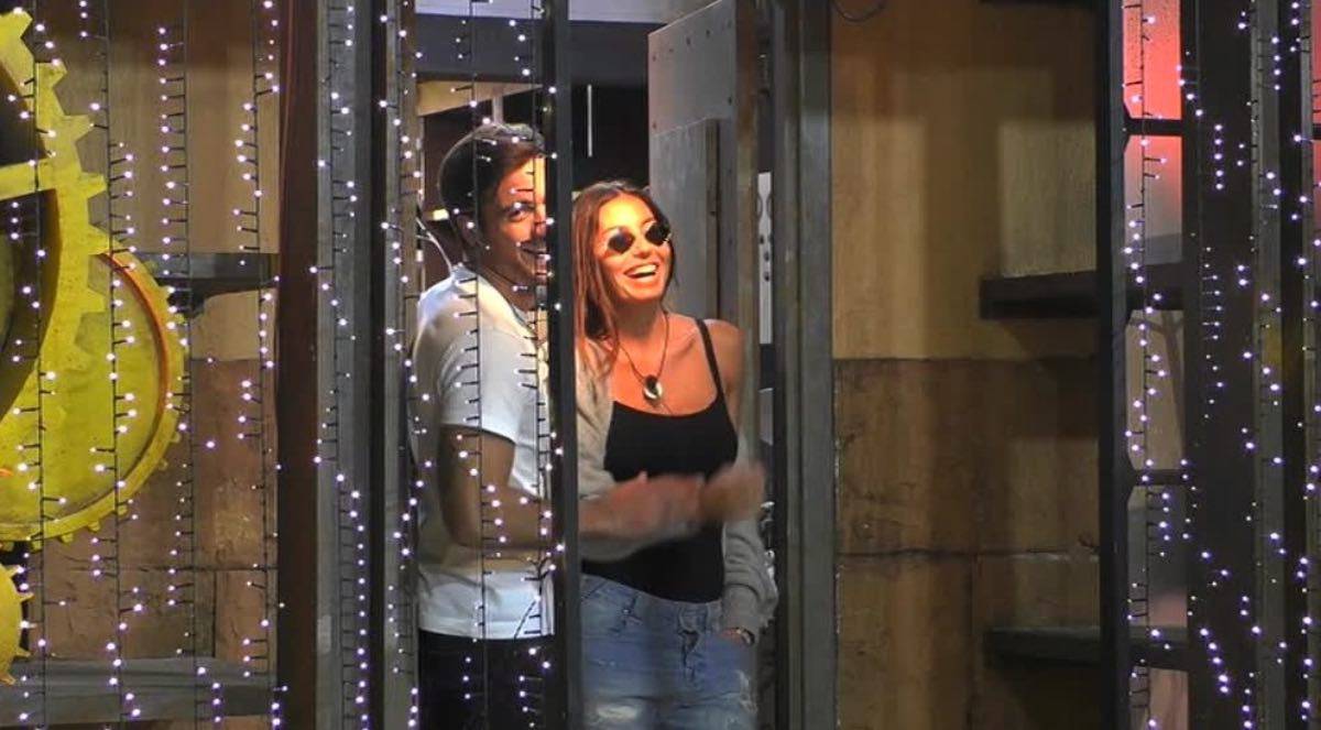 Gf Vip: Elisabetta e Pierpaolo scopriamo cosa è successo durante la notte nel Cucurio