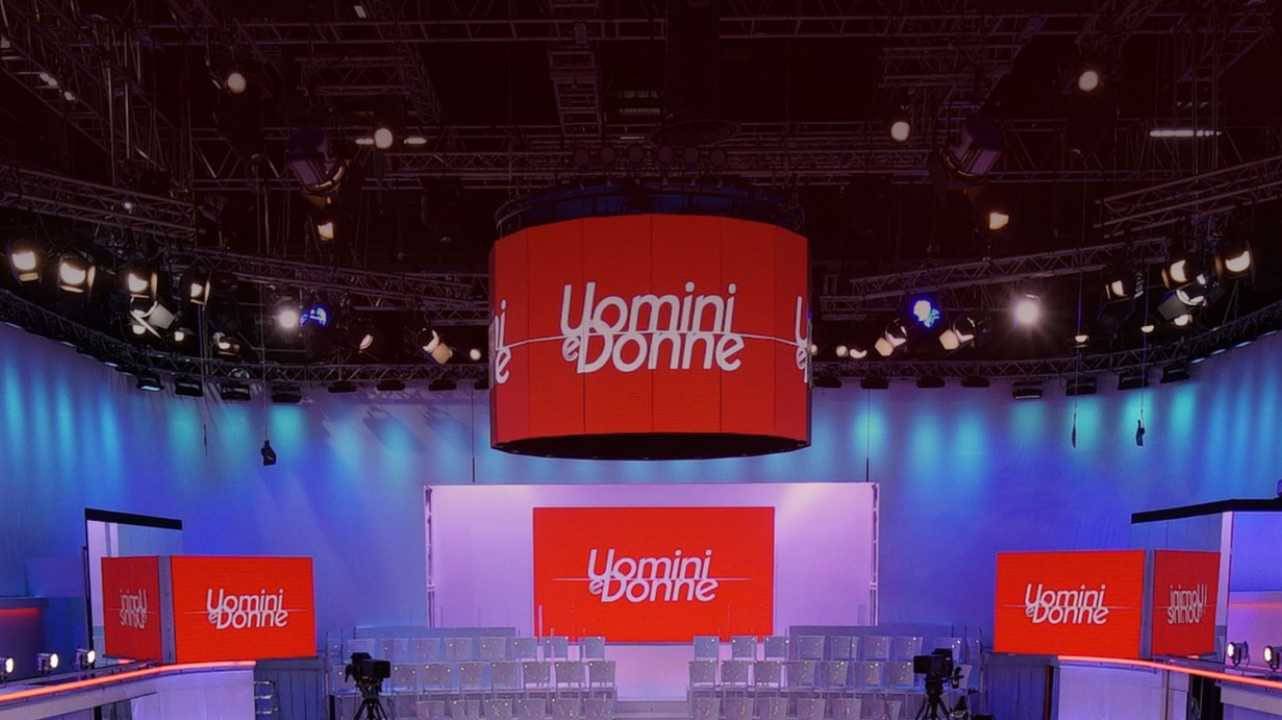 Uomini e Donne: arriva la versione vip in prima serata, tutte le indiscrezioni