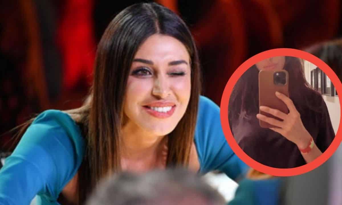 Belen Rodriguez incinta prova bracciale anti nausea