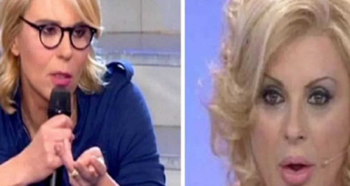 Maria De Filippi si scaglia contro Tina : "Sei proprio stupida"