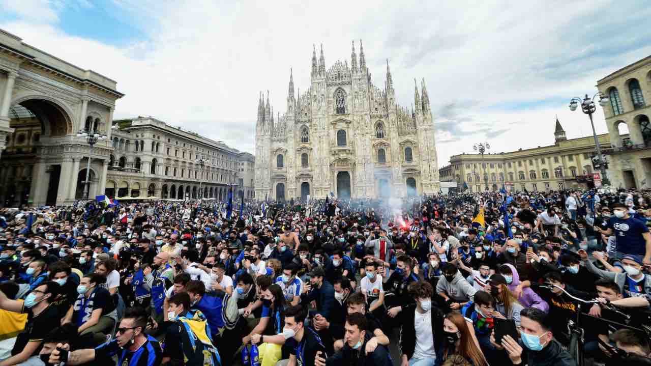 Festeggiamenti Inter 3 maggio 2021 leggilo.org