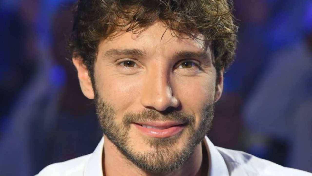 Stefano de martino, conoscete la sorella Adelaide? Uno schianto