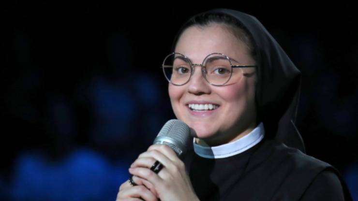 Suor Cristina (Wikipedia) 