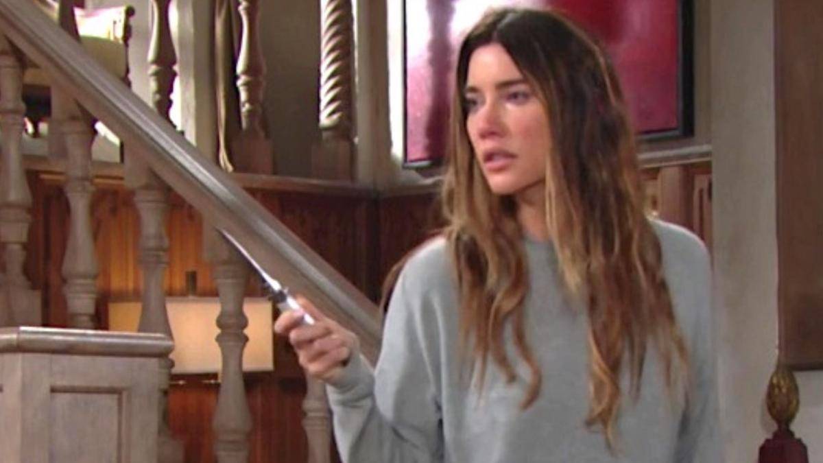 Beautiful: Steffy impazzisce ed aggredisce tutti i presenti