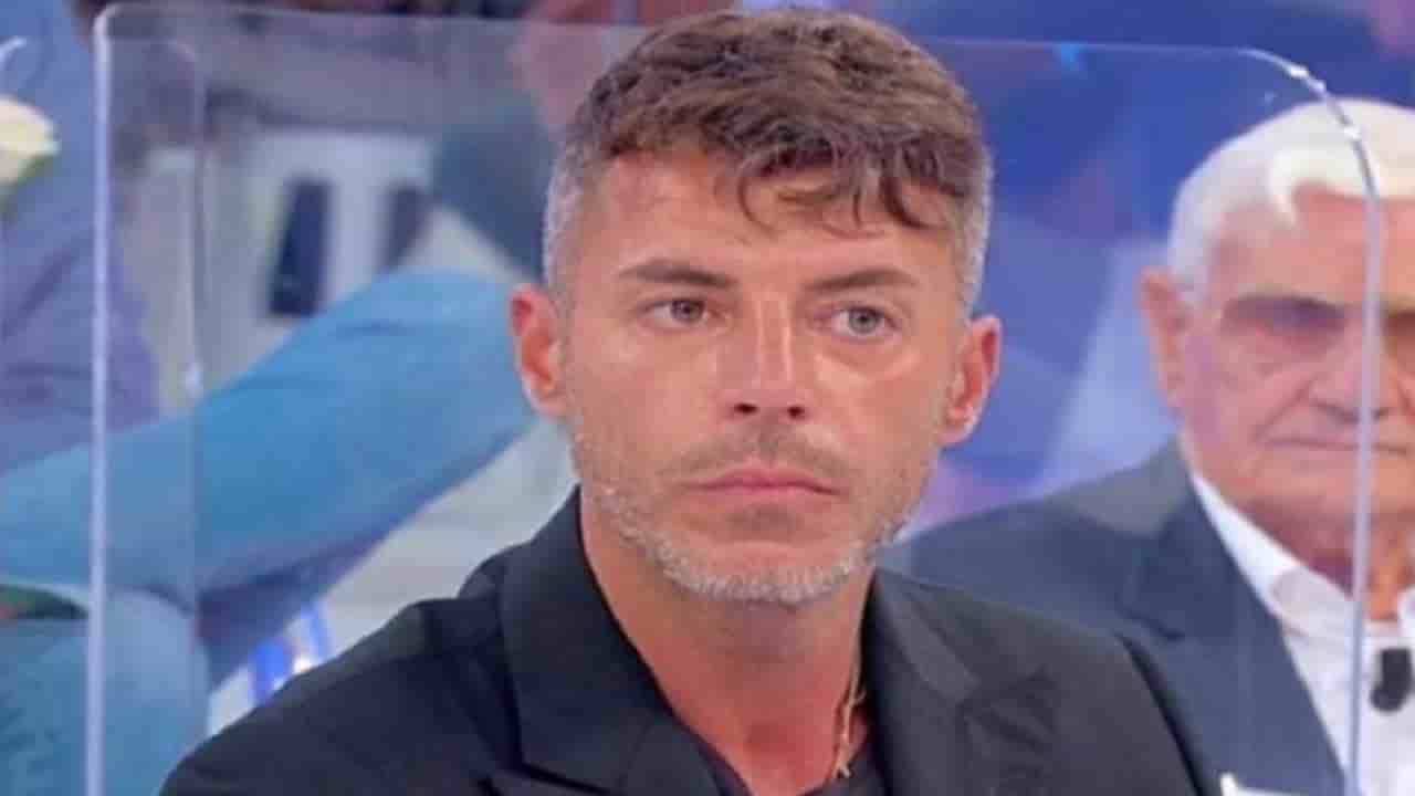 Uomini e Donne: Diego Tavani da calciatore ad oggi, ecco cosa fa il cavaliere