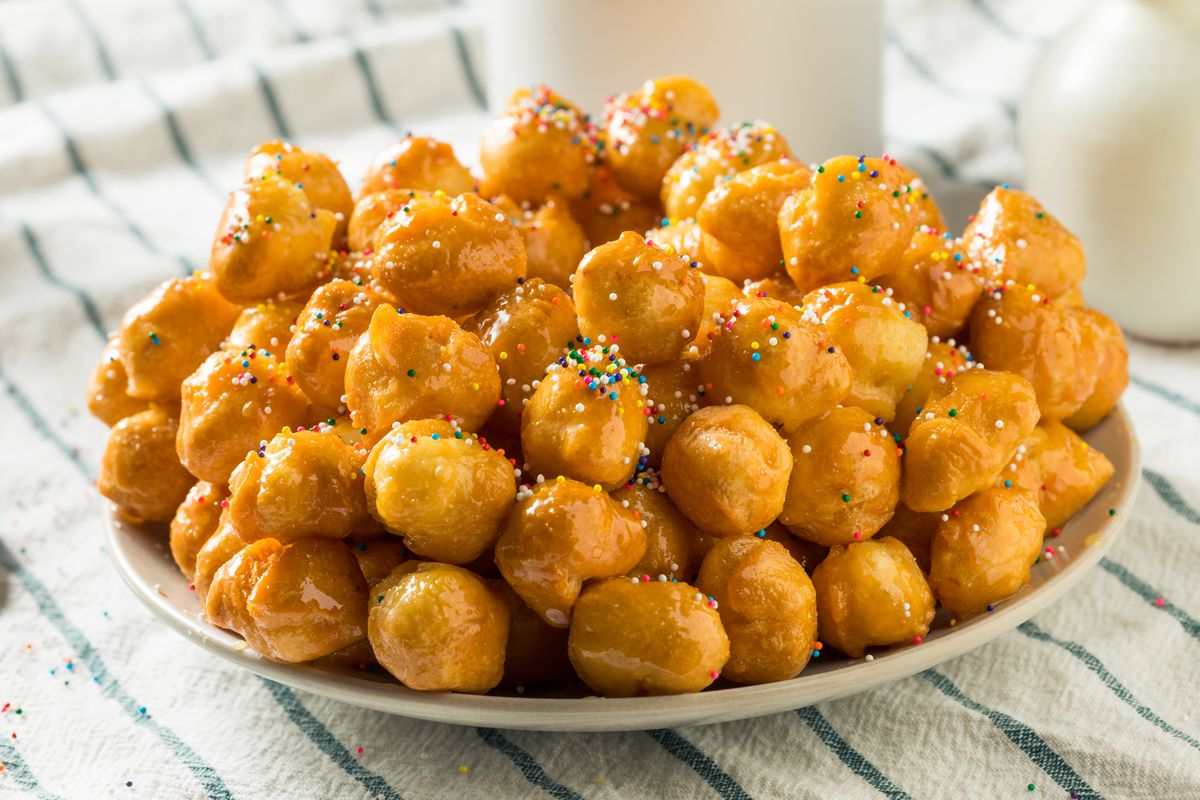 Struffoli napoletani: la ricetta ottima e che porta allegria