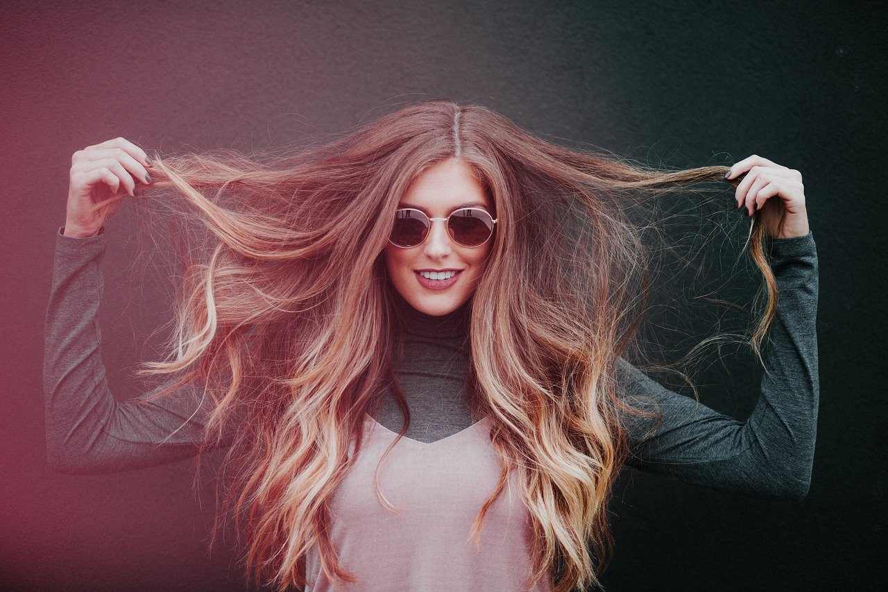 Capelli: ecco i tagli perfetti in base alla tua età