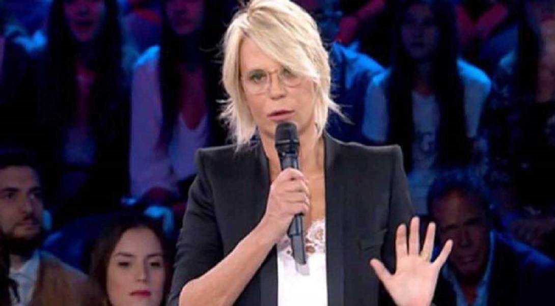 Amici 21: provvedimento disciplinare per i ragazzi