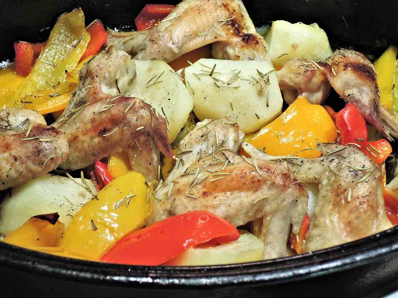 Pollo ai peperoni: veloce e buonissimo, e la famiglia è felice!