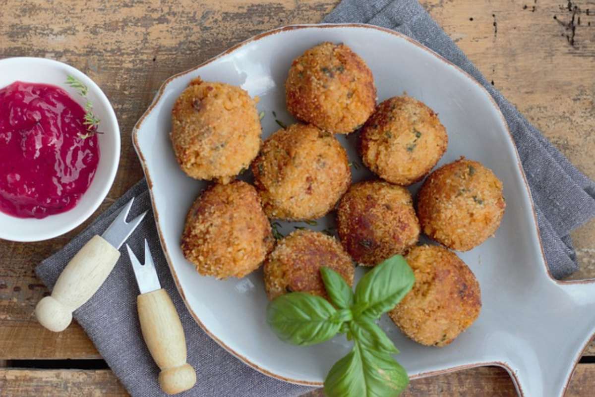 Pane e mortadella in versione polpetta: da fare subito