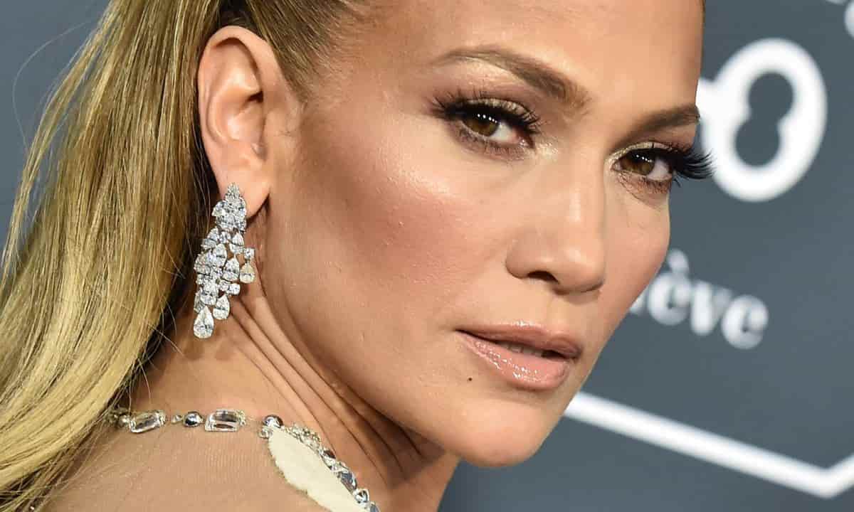 Jennifer Lopez furiosa video